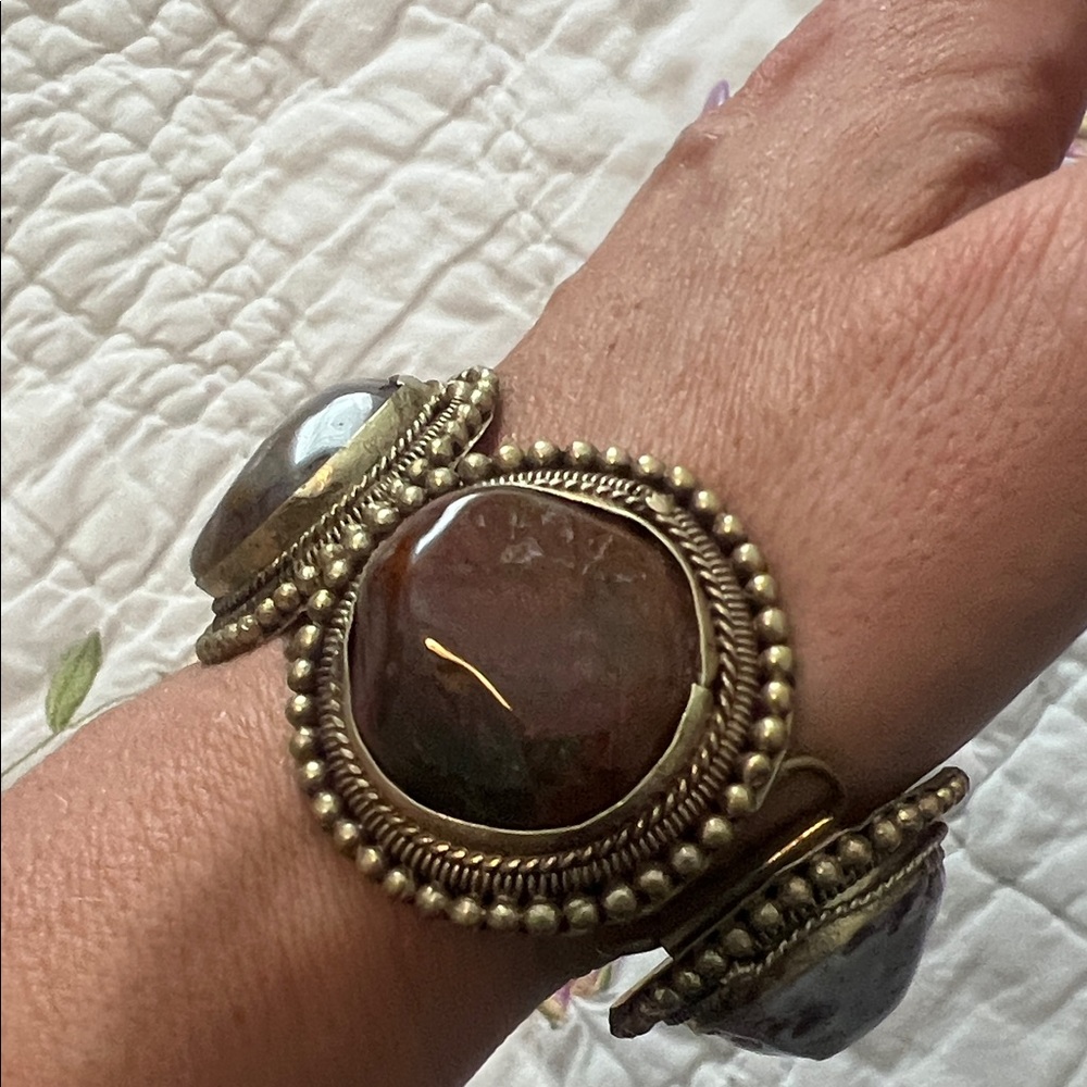 Vintage Beaded Bracelet with Dark Stones - Picture 4 of 8
